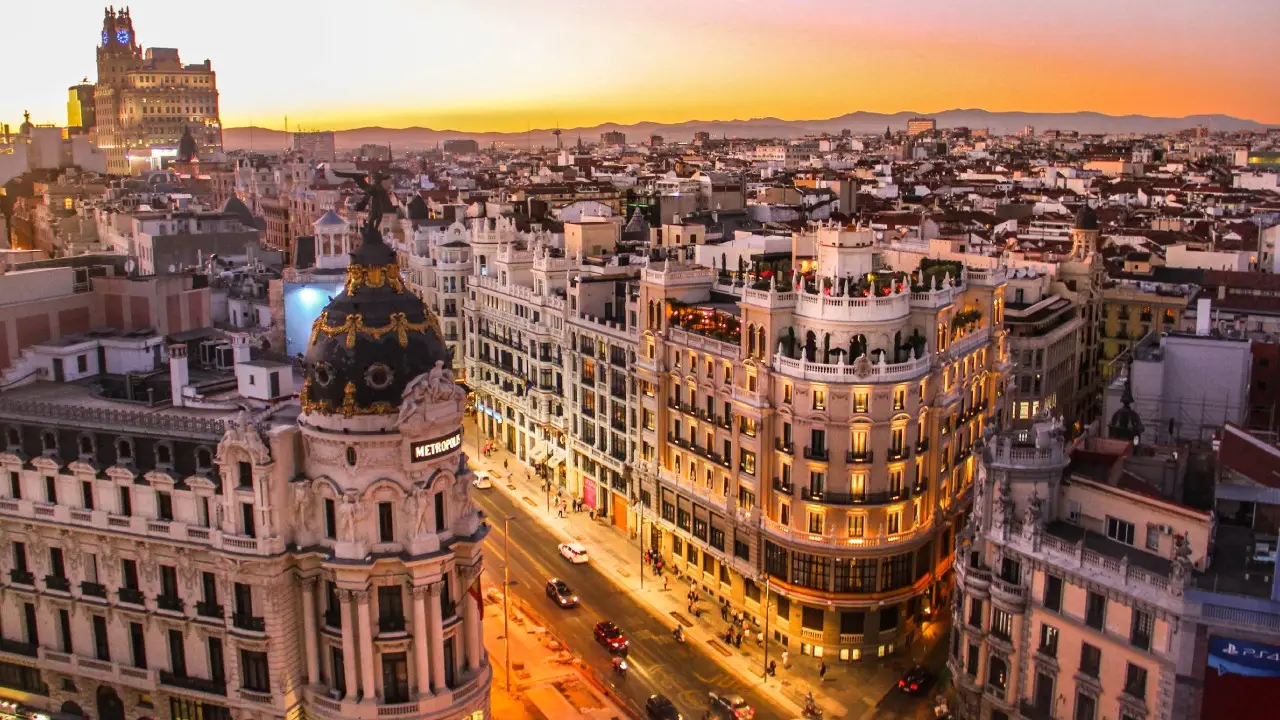 Restricciones Madrid: Qué se puede hacer y qué no tras la apertura del ocio nocturno hoy Restricciones Madrid: Qué se puede hacer y qué no tras la apertura del ocio nocturno hoy