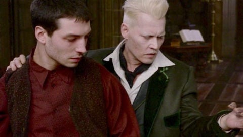 Credence y Grindelwald en 'Animales Fantásticos 2'