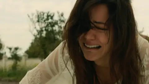 El castigo de Demir a Züleyha por escaparse de la mansión Mejores momentos | 24 de septiembre