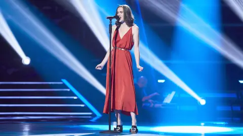 Leire Medina canta ‘They just keep moving the line’ en las Audiciones a ciegas de ‘La Voz’ Leire Medina canta ‘They just keep moving the line’ en las Audiciones a ciegas de ‘La Voz’