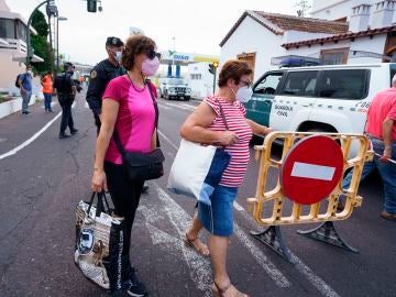 Día a día de los desalojados por el volcán de La Palma