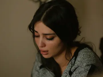 Müjgan, consciente de que Yilmaz sigue amando a Züleyha: “No soy capaz de olvidarme de él” Müjgan, consciente de que Yilmaz sigue amando a Züleyha: “No soy capaz de olvidarme de él”