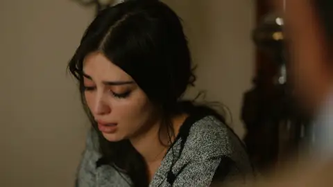 Müjgan, consciente de que Yilmaz sigue amando a Züleyha: “No soy capaz de olvidarme de él” Mejores momentos | 24 de septiembre