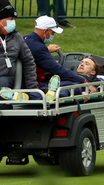 Tom Felton sufre un incidente en un torneo de golf