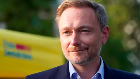 Christian Lindner, el candidato liberal que pretende ser clave el gobierno tras las elecciones en Alemania Christian Lindner, el candidato liberal que pretende ser clave el gobierno tras las elecciones en Alemania