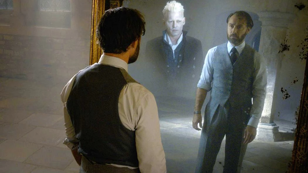 Jude Law y Johnny Depp en 'Animales Fant&aacute;sticos'