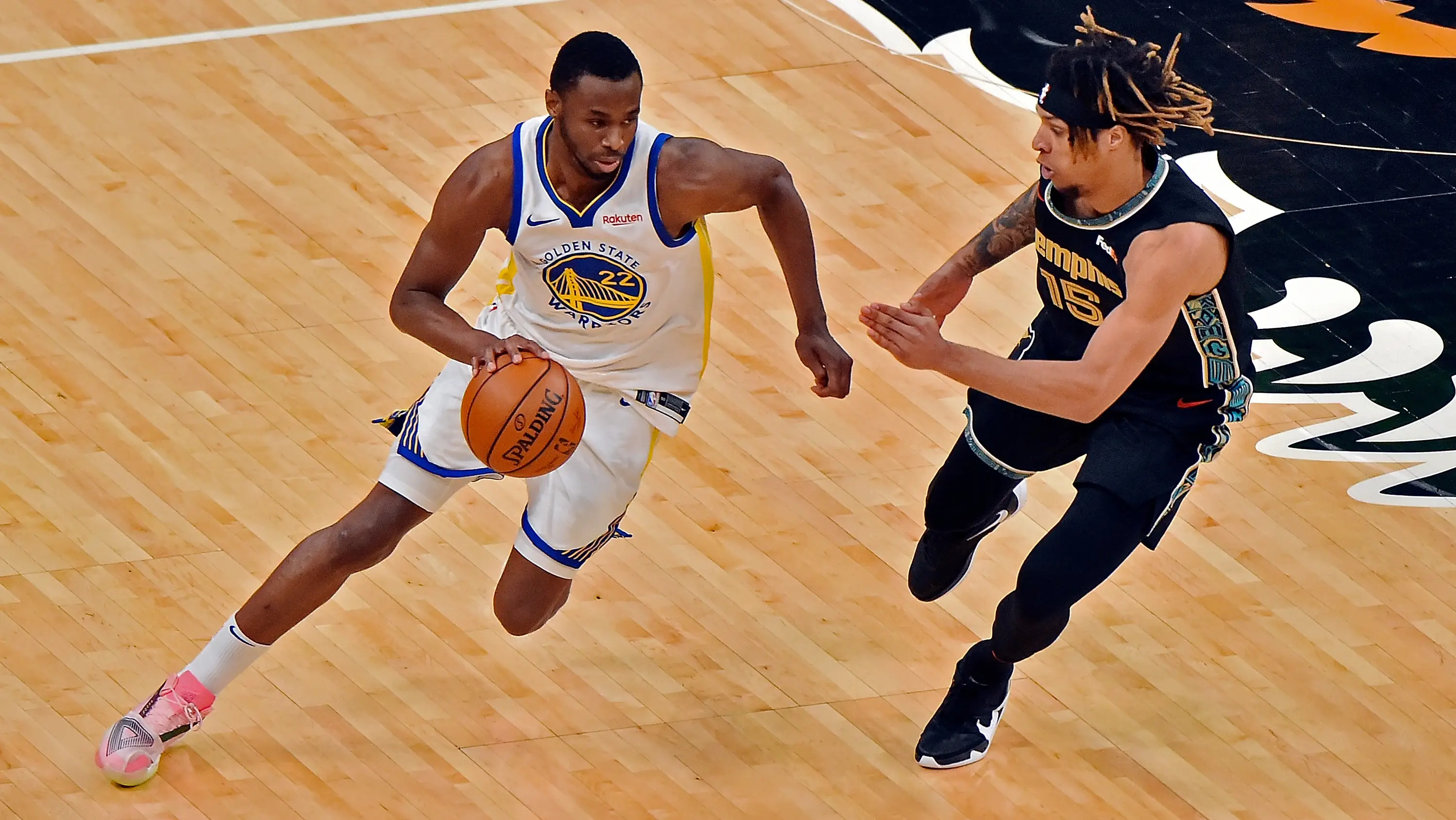 Andrew Wiggins se niega a vacunarse contra el coronavirus por "motivos religiosos" y la NBA le prohíbe jugar en el estadio de los Warriors Andrew Wiggins se niega a vacunarse contra el coronavirus por "motivos religiosos" y la NBA le prohíbe jugar en el estadio de los Warriors