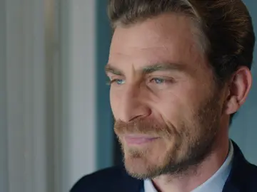 Mert, a Asya: “Estoy dispuesto a ayudarte en todo lo que necesites” Mert, a Asya: “Estoy dispuesto a ayudarte en todo lo que necesites”