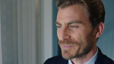 Mert, a Asya: “Estoy dispuesto a ayudarte en todo lo que necesites”