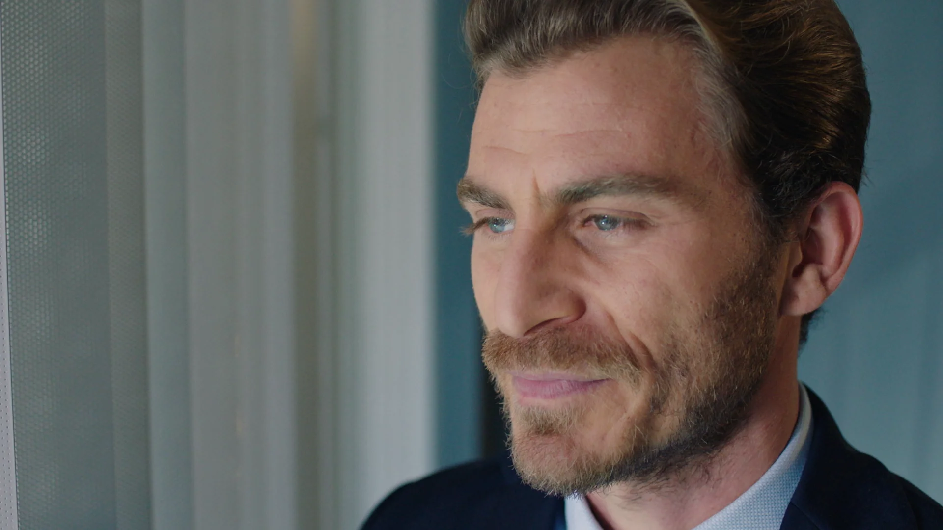 Mert, a Asya: “Estoy dispuesto a ayudarte en todo lo que necesites” 'Infiel'