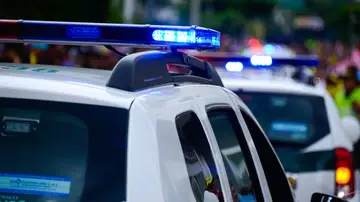 Detenido en Pontevedra un hombre acusado de agredir a su pareja, que fue rescatada de la ventana de un cuarto piso Detenido en Pontevedra un hombre acusado de agredir a su pareja, que fue rescatada de la ventana de un cuarto piso
