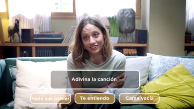 ¿Hará pleno? Michelle Jenner prueba sus recuerdos sobre 'Los hombres de Paco' con el 'Paquiz