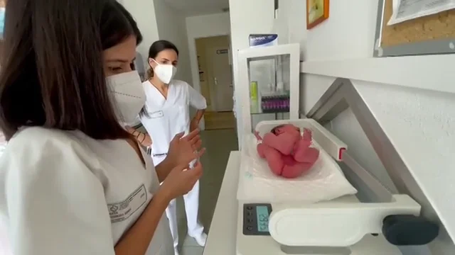 Una opositora da a luz 48 horas antes de presentarse al examen Una opositora da a luz 48 horas antes de presentarse al examen