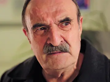 Hikmet, absorto al descubrir quién ha denunciado a Gülben: “No puede ser” Hikmet, absorto al descubrir quién ha denunciado a Gülben: “No puede ser”