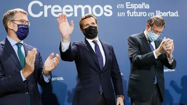 Pablo Casado y Mariano Rajoy reivindican al PP como la salvación de España ante las crisis que deja el PSOE Pablo Casado y Mariano Rajoy reivindican al PP como la salvación de España ante las crisis que deja el PSOE
