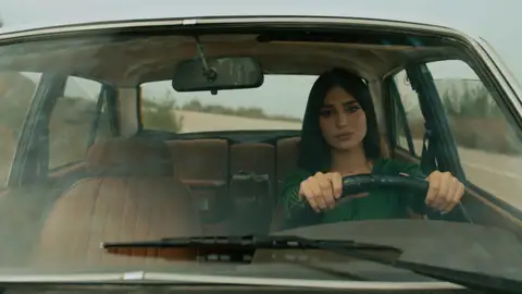 Müjgan abandona a Yilmaz y deja una carta de despedida: “Hemos vivido momentos inolvidables” Müjgan abandona a Yilmaz y deja una carta de despedida: “Hemos vivido momentos inolvidables”