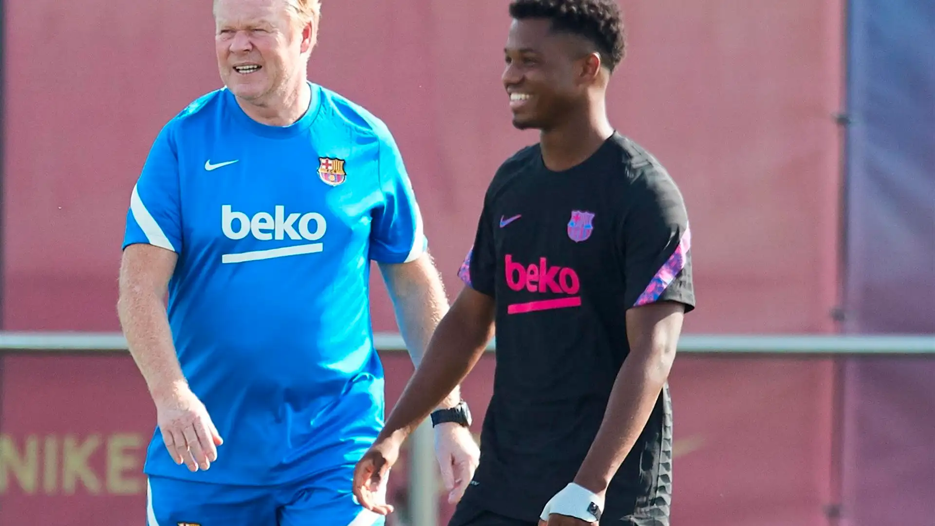Koeman pide calma con Ansu Fati: "¿La Selección? Ha estado 10 meses fuera" Koeman pide calma con Ansu Fati: "¿La Selección? Ha estado 10 meses fuera"