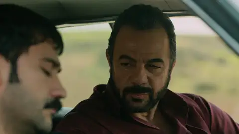 Fekeli aconseja a Yilmaz: “Escucha lo que dice tu corazón” Fekeli aconseja a Yilmaz: “Escucha lo que dice tu corazón”