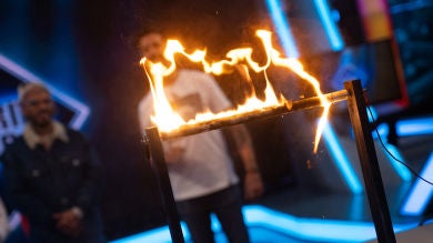 Marron hace brillar 'El Hormiguero 3.0' uniendo madera y electricidad en la ciencia