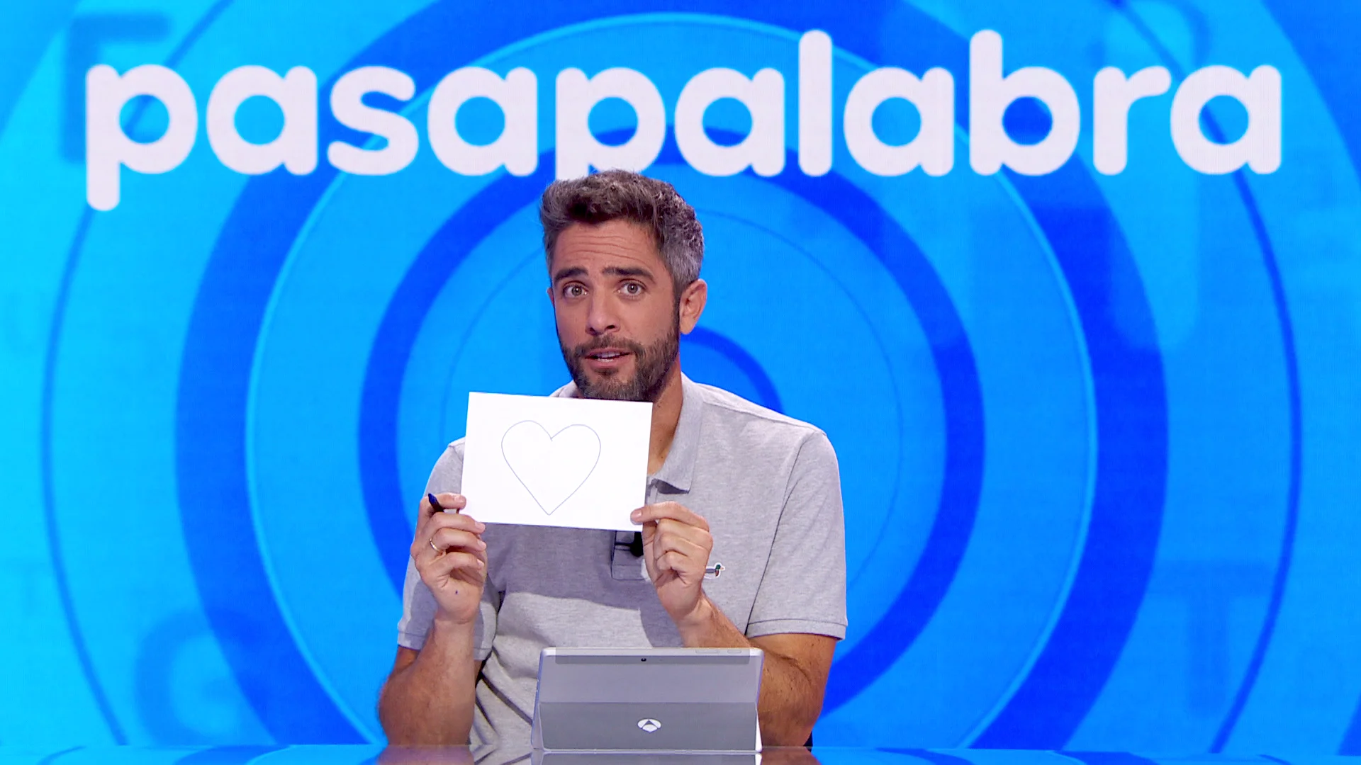 “Me ha embelesado”: El corazón de Roberto Leal, conquistado por Elia Galera “Me ha embelesado”: El corazón de Roberto Leal, conquistado por Elia Galera