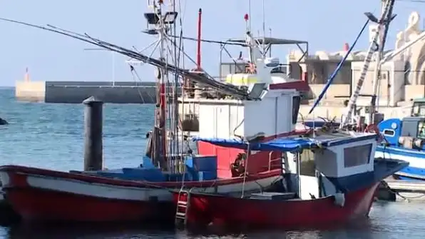 Imagen de archivo de un barco pesquero