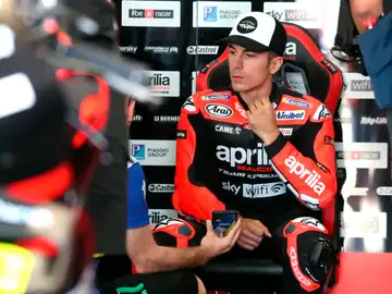 Maverick Viñales no correrá el GP de las Américas por la muerte de su primo Dean Berta Maverick Viñales no correrá el GP de las Américas por la muerte de su primo Dean Berta