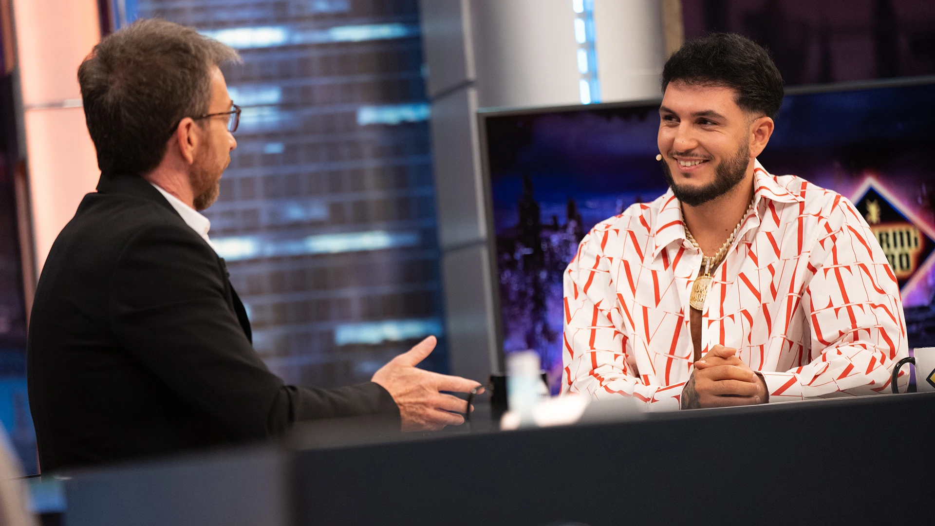 La anécdota más hilarante de Omar Montes cuando era socorrista: "Cuando saqué la chorra hubo unos segundos tensos"antena3.com La anécdota más hilarante de Omar Montes cuando era socorrista: "Cuando saqué la chorra hubo unos segundos tensos"