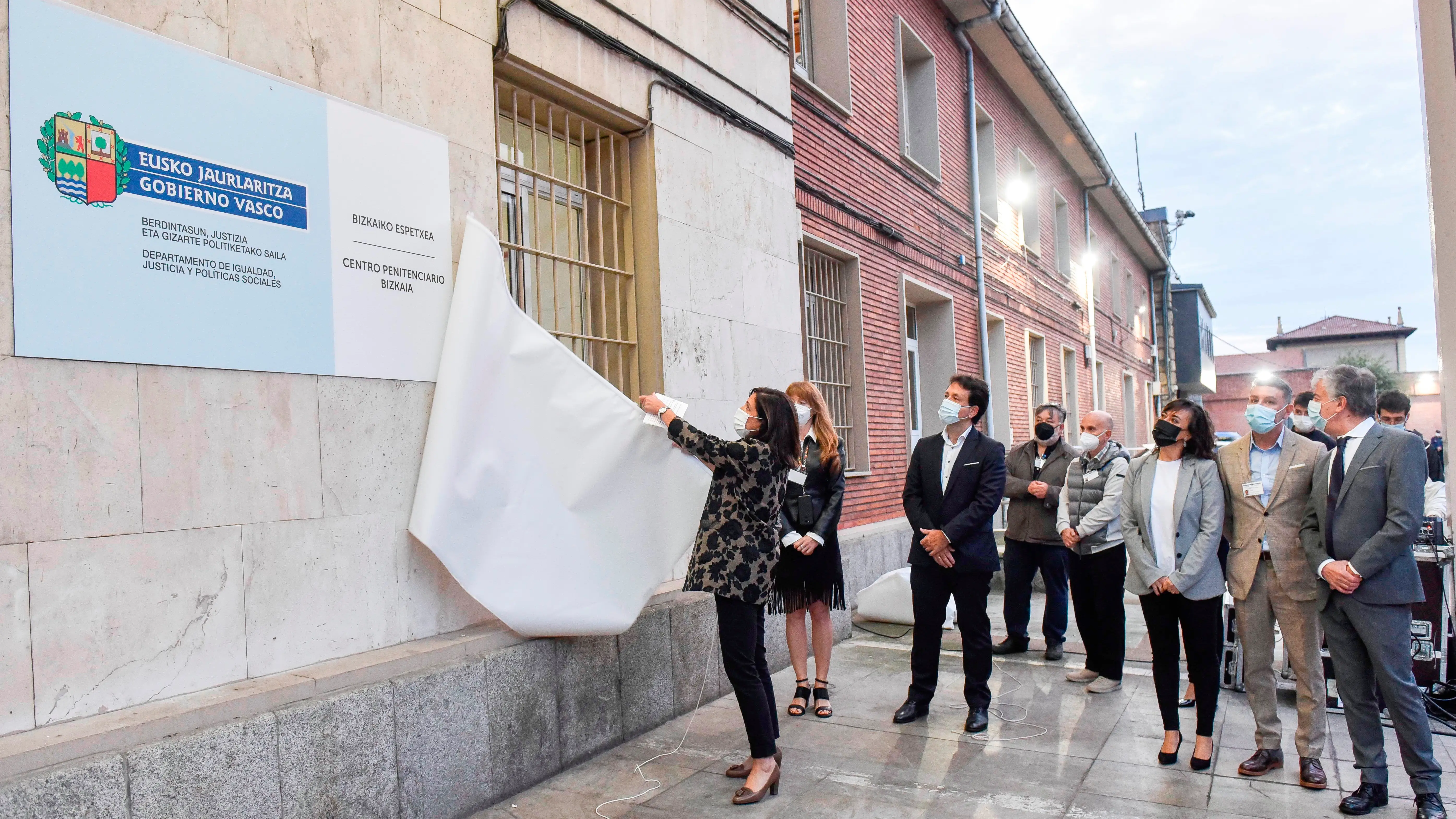 El Gobierno Vasco gestionará la competencia de Prisiones y las cárceles pasarán a ser de su titularidad El Gobierno Vasco gestionará la competencia de Prisiones y las cárceles pasarán a ser de su titularidad