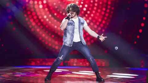 Ángel Valera canta ‘Barón rojo’ en las Audiciones a ciegas de ‘La Voz’ Ángel Valera canta ‘Barón rojo’ en las Audiciones a ciegas de ‘La Voz’