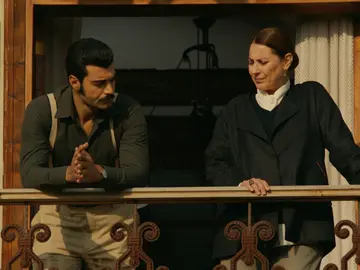 Hünkar a Demir: “¿Te atreverás a romper el legado de tu padre por amor?” Hünkar a Demir: “¿Te atreverás a romper el legado de tu padre por amor?”
