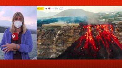El volcán de La Palma se convierte en un enorme 'lanzallamas' y pone en peligro otras zonas de la isla