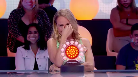 “Los memes que va a haber de esto”: Esmeralda Moya acierta de chiripa en ‘La Pista’ “Los memes que va a haber de esto”: Esmeralda Moya acierta de chiripa en ‘La Pista’