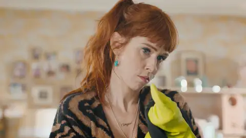 "Es un maldito genio": Morgane Alvaro, una asesora muy particular en 'ACI: Alta Capacidad Intelectual' "Es un maldito genio": Morgane Alvaro, una asesora muy particular en 'ACI: Alta Capacidad Intelectual'