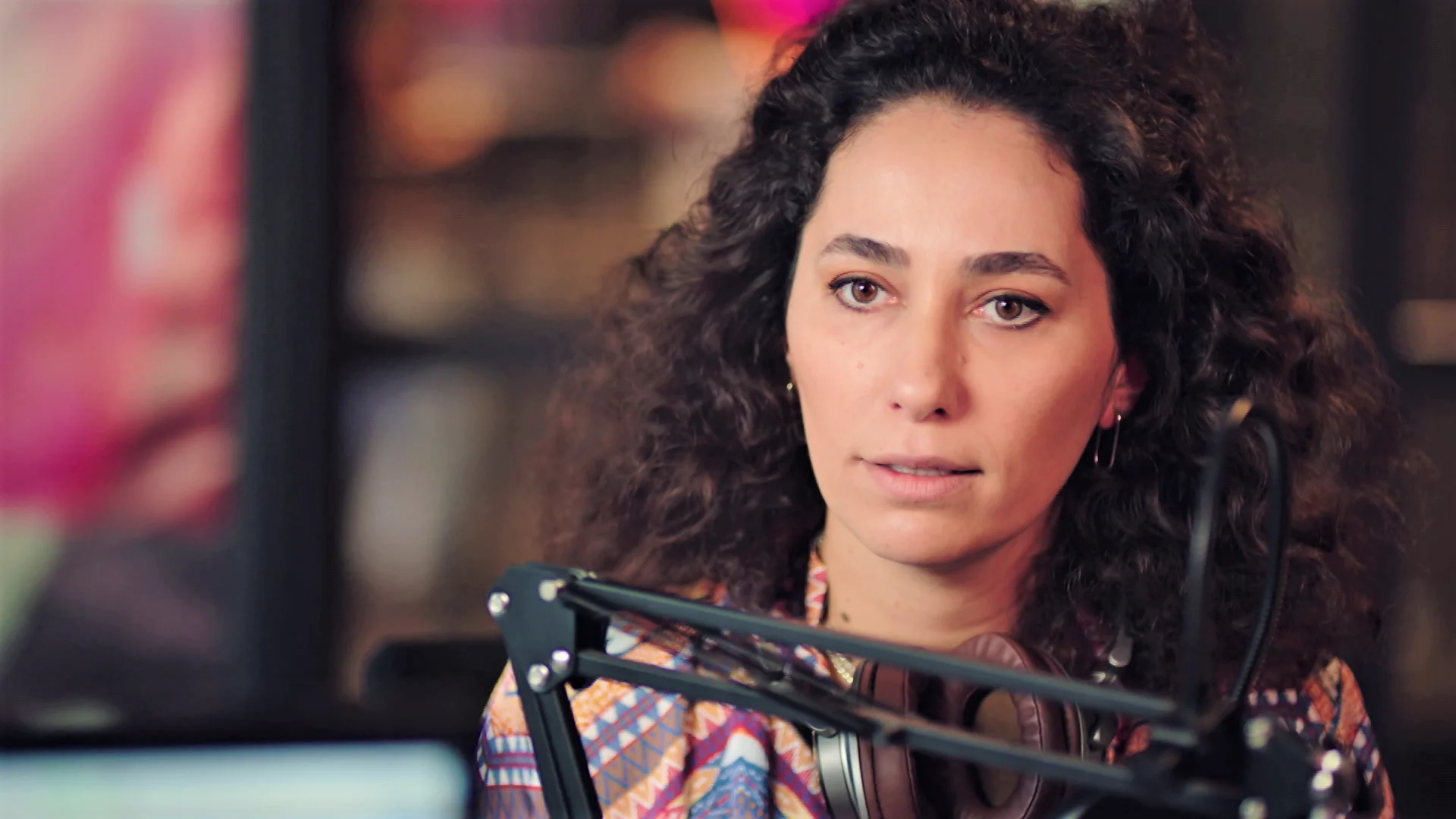 Un ejemplar discurso de Inci sobre el amor correspondido hace estallar a Esra Mejores momentos | Capítulo 23