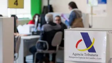 Foto de archivo de una oficina de la Agencia Tributaria Foto de archivo de una oficina de la Agencia Tributaria