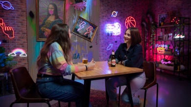 Andrea Duro revela sus grandes parecidos con La Yoli en 'Una caña con…'