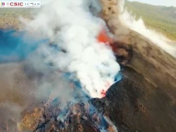 Temor en La Palma a que la nueva fisura del volcán se convierta en una nueva boca