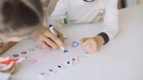 Niños aprendiendo Niños aprendiendo