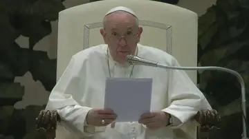 El Papa Francisco expresa su "vergüenza" por la "incapacidad de la Iglesia" para gestionar los casos de abusos El Papa Francisco expresa su "vergüenza" por la "incapacidad de la Iglesia" para gestionar los casos de abusos