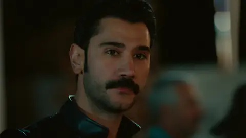 ¡Máxima tensión! Yilmaz y Demir vuelven a verse las caras  ¡Máxima tensión! Yilmaz y Demir vuelven a verse las caras