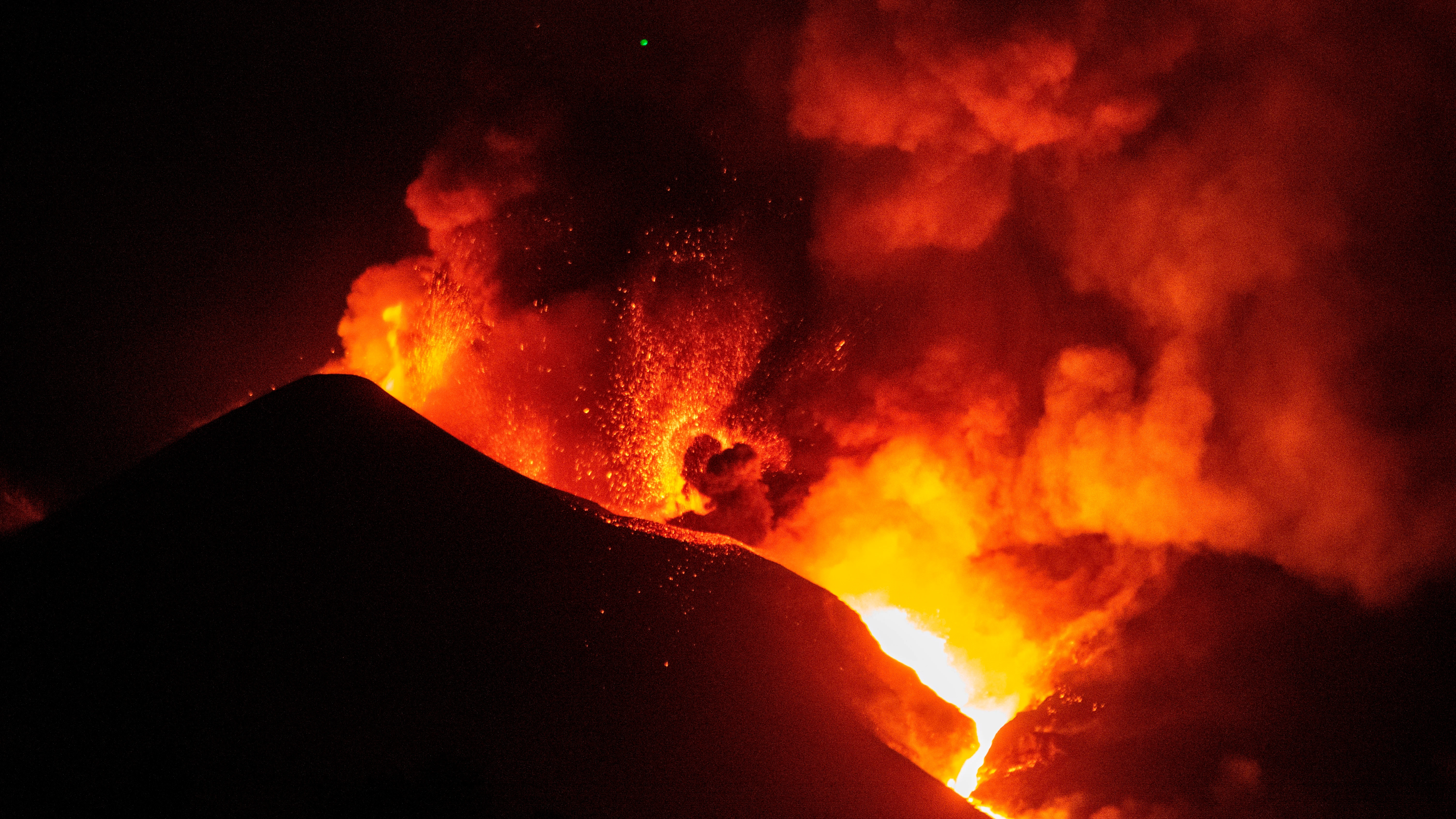 El volcán de La Palma entra categoría 2 El volcán de La Palma entra categoría 2
