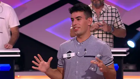 Juanra Bonet se atreve con una complicada pregunta: “¿Qué es lo que más os gusta de las matemáticas?” Juanra Bonet se atreve con una complicada pregunta: “¿Qué es lo que más os gusta de las matemáticas?”