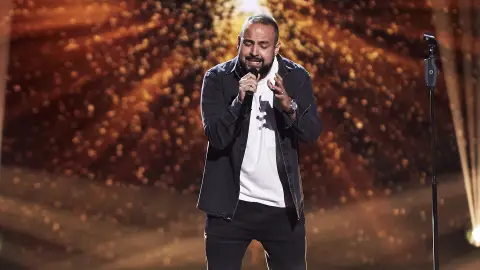 Andrés Pino canta ‘Si nos dejan’ en las Audiciones a ciegas de ‘La Voz’ Andrés Pino canta ‘Si nos dejan’ en las Audiciones a ciegas de ‘La Voz’