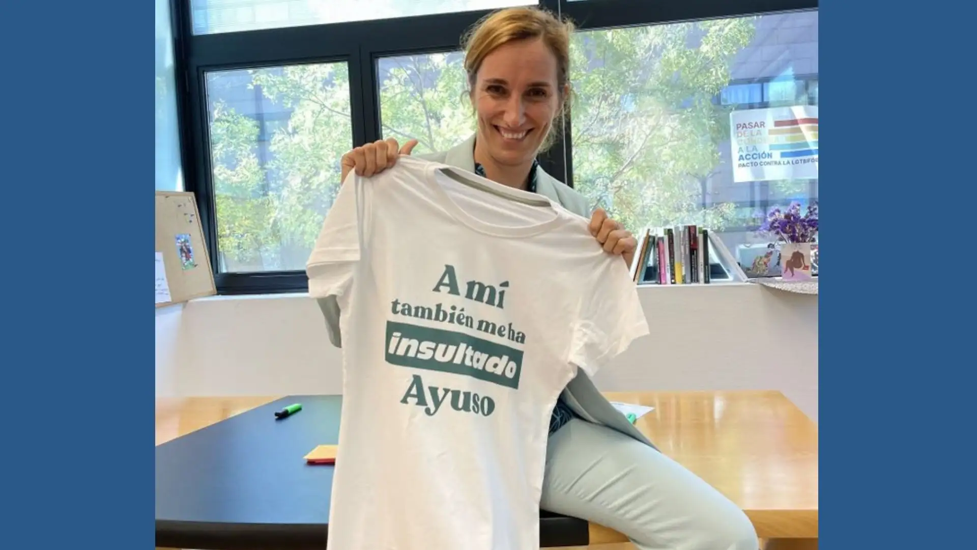 La camiseta que Más Madrid quiere poner de moda: 'A mí también me ha insultado Ayuso, ¿y a ti?' La camiseta que Más Madrid quiere poner de moda: 'A mí también me ha insultado Ayuso, ¿y a ti?'