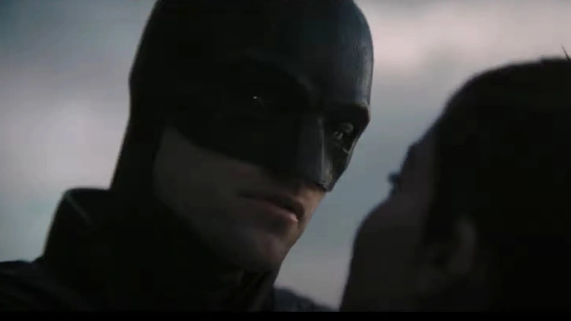 Robert Pattinson y Zoe Kravitz en 'The Batman'