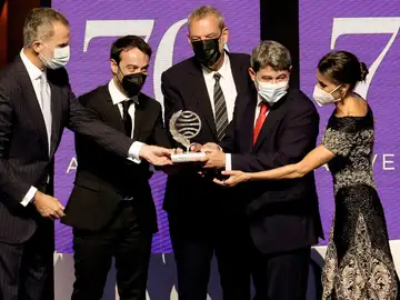 Jorge Díaz, Agustín Martínez y Antonio Mercero reciben el Premio Planeta 2021