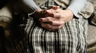 Una anciana Miles de personas mayores deciden vivir en soledad por no querer abandonar su hogar o por no tener familia