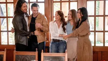 Vuelve Pasión de Gavilanes casi 2 décadas después con una sorpresa en su elenco Vuelve Pasión de Gavilanes casi 2 décadas después con una sorpresa en su elenco
