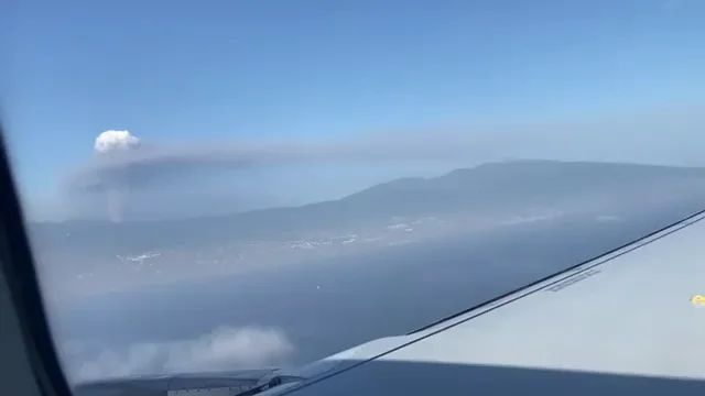 La Palma vuelve a abrir su tr&aacute;fico a&eacute;reo pese a la nube de ceniza