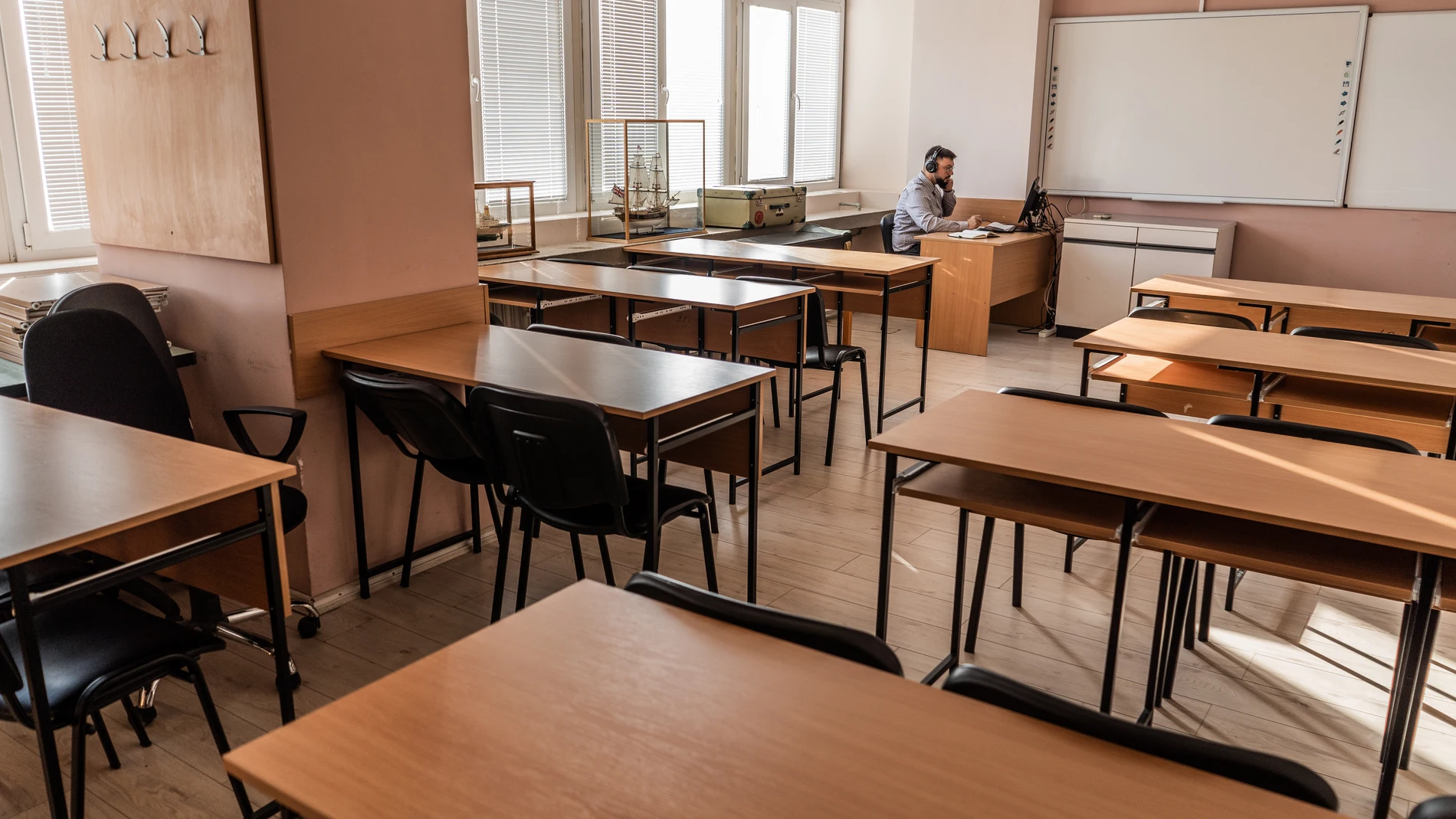 La Consejería de educación de Asturias inhabilita 8 meses a un profesor d Gijón por poner un 10 a todos sus alumnos